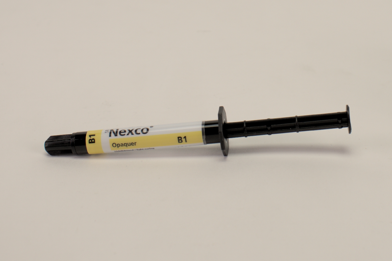 SR Nexco Opaquer B1 Spritze2ml