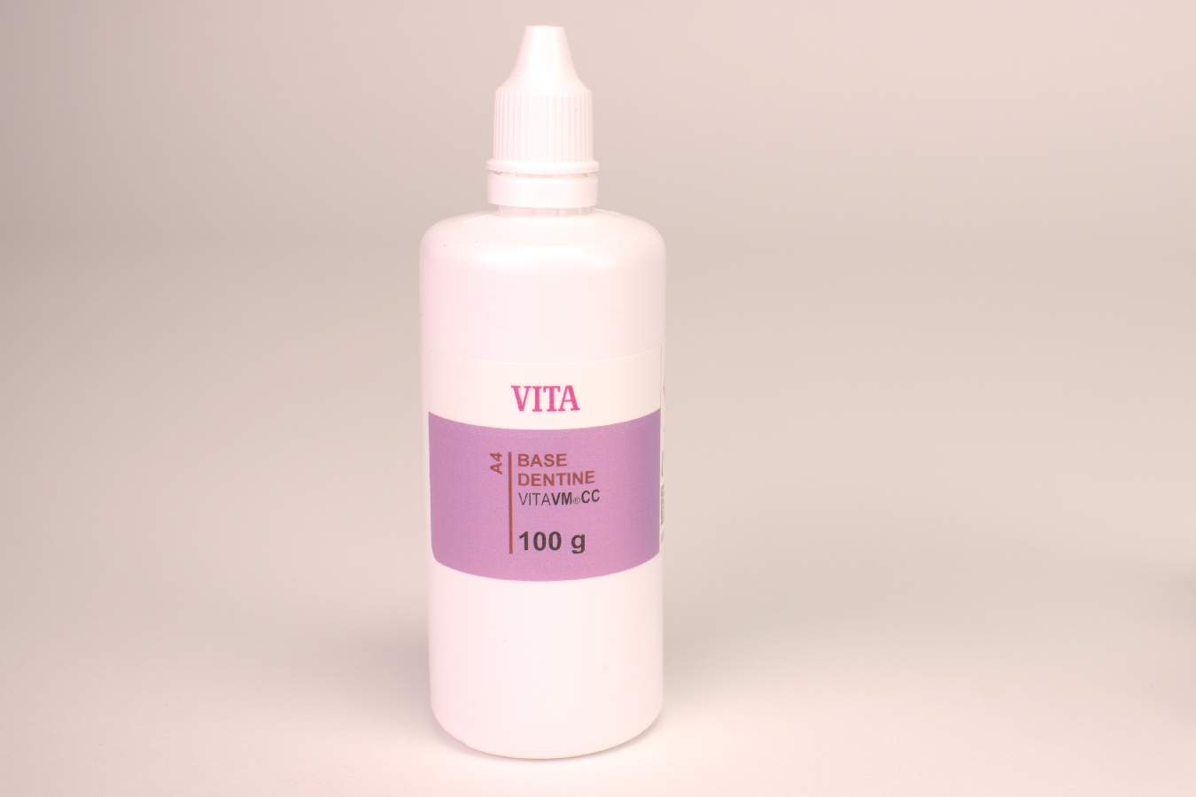 Vita VM CC Base Dentin A4 100g